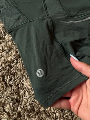Lululemon Women’s Top thumbnail 5