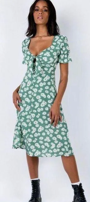 Dress thumbnail 1