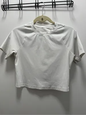 Nike Women’s Zenvy Cropped White Ribbed Top Medium Form Fitting Dri-Fit thumbnail 3