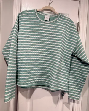 NWOT J. Crew Size M Mint Green Cream Reversible Quilted Striped Crew Sweatshirt thumbnail 1