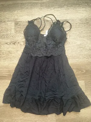 Francesca's Dress thumbnail 1