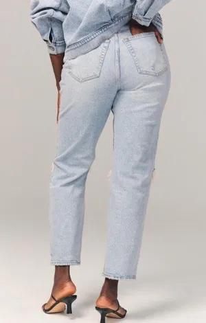 Abercrombie Curve Love High-Rise Dad Jeans thumbnail 7