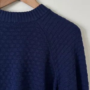 Lululemon 6 Texture Play Crewneck Cashmere Blend Sweater in Night Sea Blue thumbnail 8