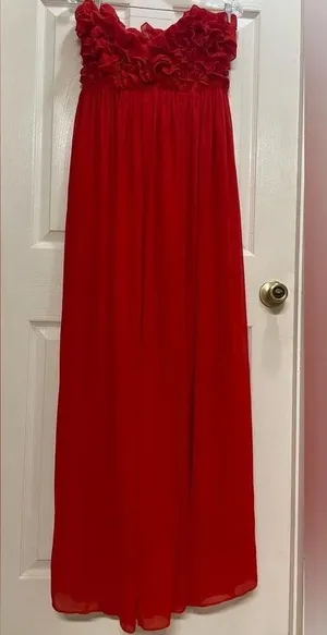 NWT Revolve Lovers & Friends Red Maxi Gown Size Large Ruffled Top Leg Split thumbnail 2