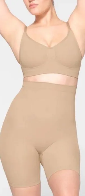 SKIMS Seamless Sculpt Mid Thigh Short compression nude sand shape wear NWOT Sz L thumbnail 1