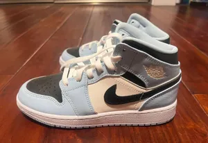 Air  1 mid se thumbnail 1