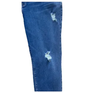 Lane Bryant Signature Fit Mid-Rise Skinny Distressed Raw Hem Jeans Plus Size 20 thumbnail 4