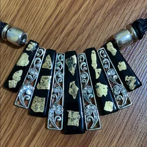 Multicolor necklace thumbnail 2