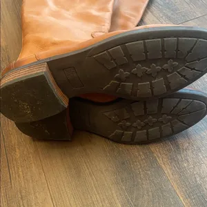 Sam Edelman Brown Leather Interior thumbnail 9