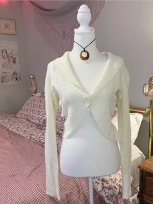 Y2K Women’s Cream Cropped Button-Front Sweater thumbnail 12