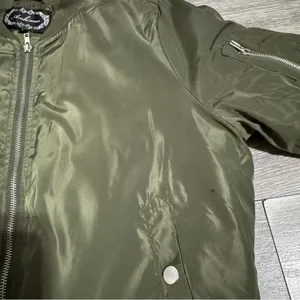 Ambiance Outerwear Woman Army Green Puffer Zip‎ Up Jacket Size Large Pocket thumbnail 15