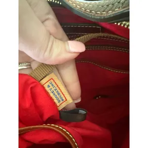 Dooney & Bourke Pebble Grain Leather Hobo Shoulder Bag Burgundy Wine Tan Trim thumbnail 10