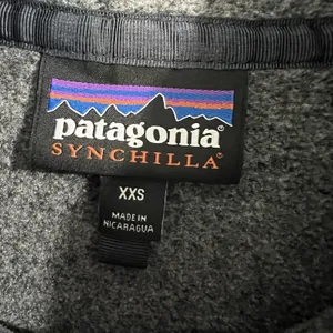 Patagonia Women's XXS Synchilla Lightweight‎ Snap-T Fleece Pullover Gray Cozy thumbnail 8