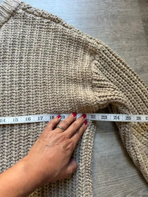 Aerie Wide Ribbed Tan Pullover Sweater Size XS Cotton Blend Measurements Length: approx. 22in from shoulder to hem Chest: approx. 22in from armpit to armpit lying flat 1188B60626e thumbnail 10