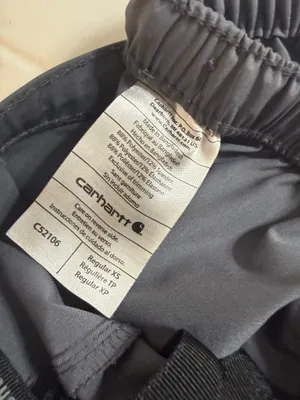 Grey carhartt scrub set Small top/XS bottoms thumbnail 7