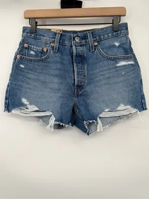 NWT Levi’s 501 High Rise Shorts Blow Big Horns Distressed W 28 thumbnail 3
