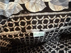 Vera Bradley Black & Cream Floral Quilted Tote​ thumbnail 11