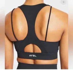 Aybl core sports bra size small thumbnail 2