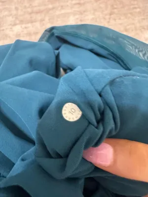 Lululemon Double Day Tight size 10 thumbnail 6