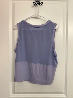 Athleta Ultimate Muscle Tank Lavender Women’s Large thumbnail 6