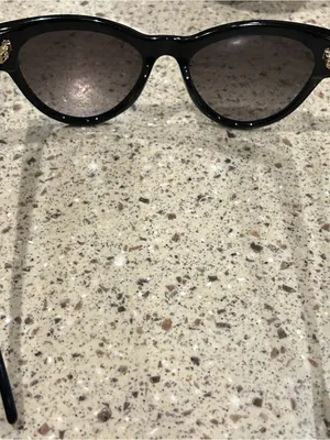 Yunison women’s Jet Black Sunglasses thumbnail 9