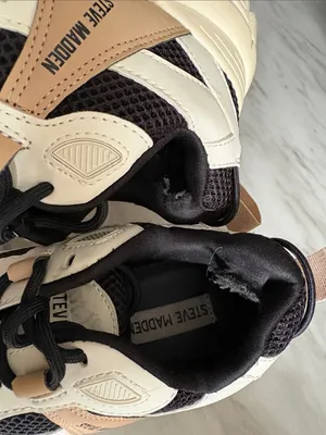 Steve Madden Men's Chunky Sneaker in Black, Cream and Tan thumbnail 7
