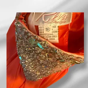 Riva Designs Strapless Prom‎ Dress With Train & Rhinestones thumbnail 7