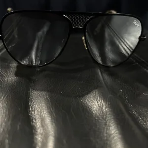 Quay Iconic 126 Black Frame Blue Lens thumbnail 10
