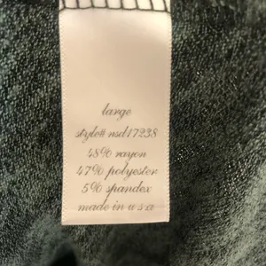 Green scoop neck sweater dress thumbnail 5