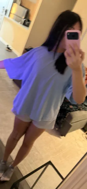 Free People T-Shirt thumbnail 1