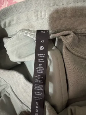Lululemon Joggers thumbnail 2