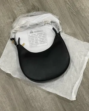 Black Adjustable Shoulder Bag thumbnail 5