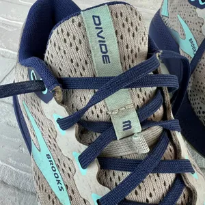 Brooks‎ Divide 3 Trail Running Shoes Womens 7.5 Oyster Cobalt Blue Tint Active thumbnail 11