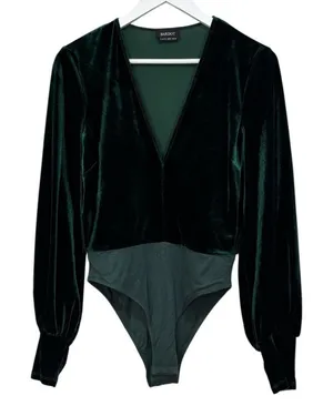 Bardot Long Sleeve Velour Green Spring Bodysuit Size Medium Women’s thumbnail 1