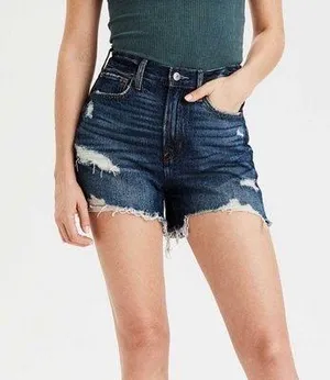 American Eagle 90s Boyfriend Denim Shorts 0 thumbnail 1