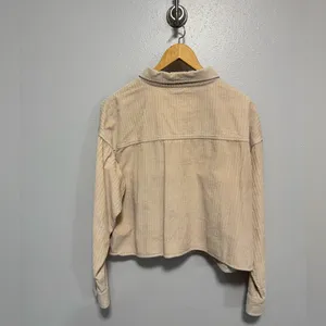 American Eagle Corduroy Cropped Button Down - Size Medium thumbnail 4