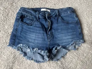 KanCan USA Distressed Denim Shorts Size 13/30 thumbnail 1