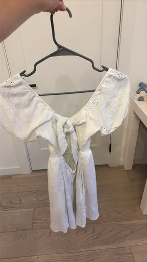 Hollister White Babydoll Dress thumbnail 4