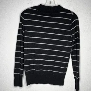 Gap Sweater‎ thumbnail 4