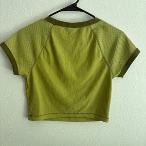 Wild Fable‎ Lime Green Dewey Cannabis Co Patch Ribbed Ringer Crop Baby Tee Small thumbnail 8