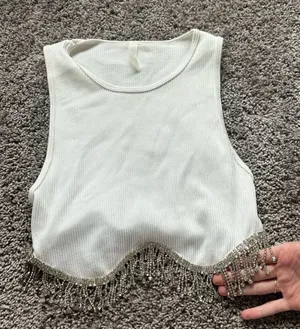 Anwnd Beaded Fringe White Crop Tank Top thumbnail 1