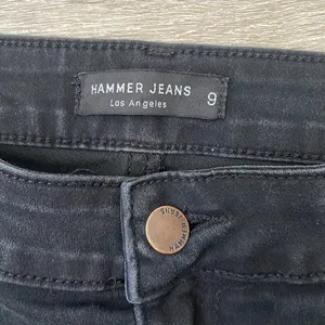 Hammer Jeans size 9 thumbnail 2