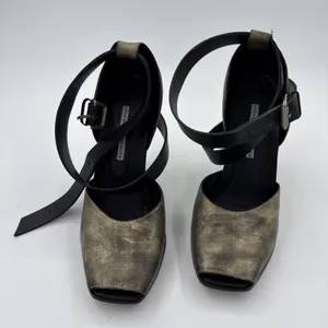 Vera Wang Lavender Metallic & Black Leather Strappy Heel Sandals Size 8.5 thumbnail 1