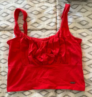 Hollister Top thumbnail 1
