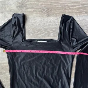 Babaton Satinette Squareneck Longsleeve Bodysuit Medium thumbnail 10