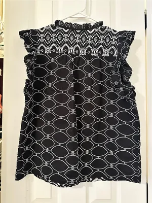 LOFT Black & White Geometric Ruffle Sleeve Blouse thumbnail 5