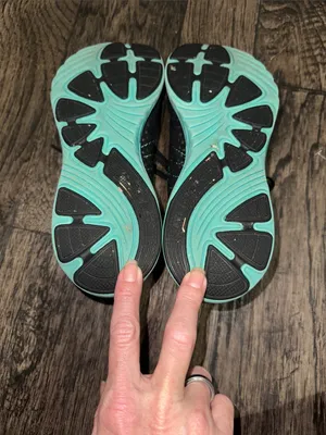 Brooks Women's Black Teal Athletic Shoes thumbnail 6