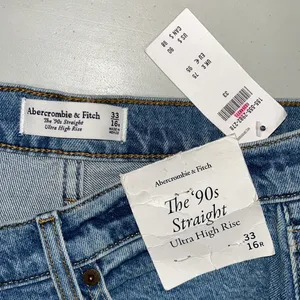 Abercrombie & Fitch NWT Sz 33/16R Blue Denim Ultra High Rise ‘90s Straight Jeans thumbnail 4