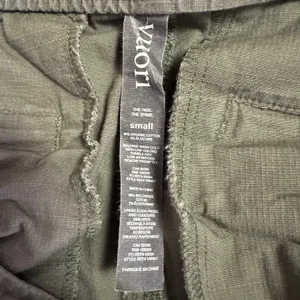 Womens Vuori Ripstop Climber Pants Size Small Army Green Roll Up Option VW401 thumbnail 3