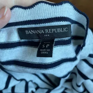 Banana Republic‎ Nautical Striped Crewneck Frilly Sweater sz Small Petite thumbnail 5
